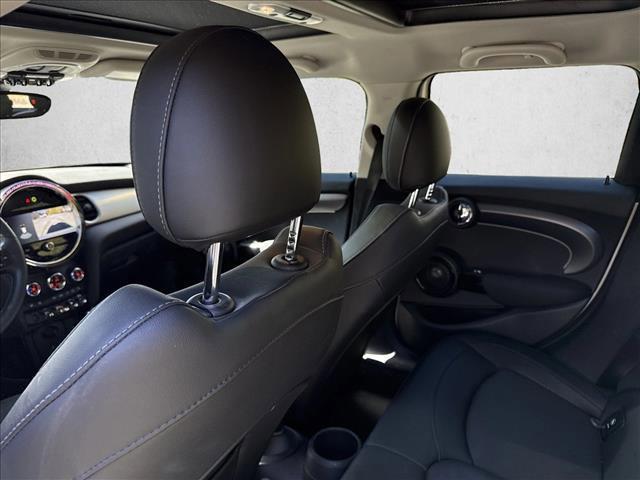 used 2023 MINI Hardtop car, priced at $24,498