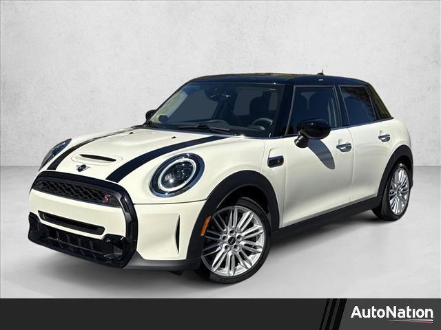 used 2023 MINI Hardtop car, priced at $24,498