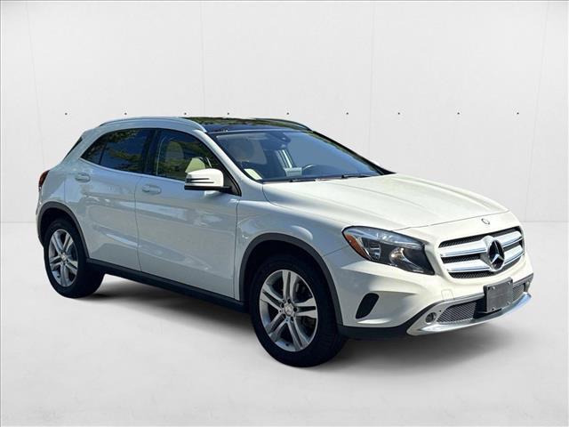 used 2017 Mercedes-Benz GLA 250 car, priced at $17,498