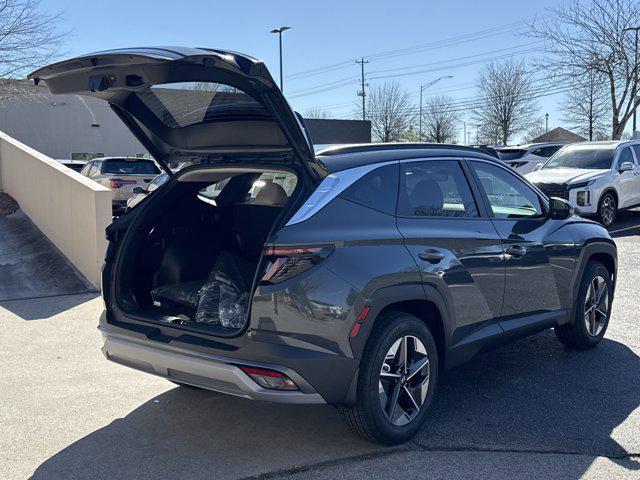new 2025 Hyundai Tucson car, priced at $34,159