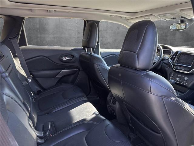 used 2019 Jeep Cherokee car, priced at $13,783