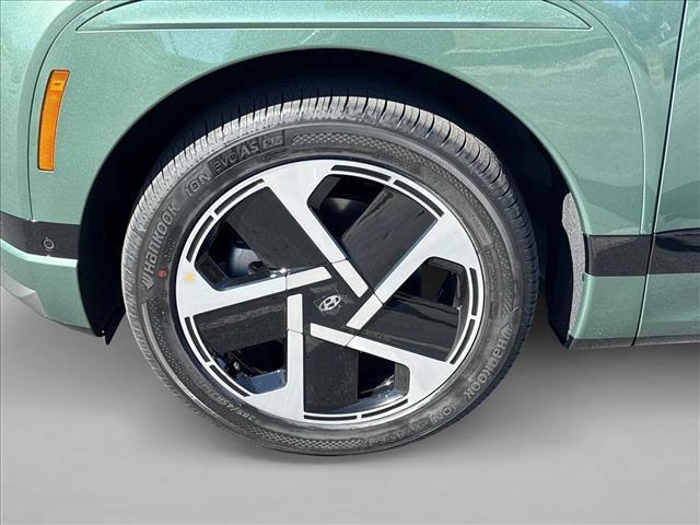 new 2026 Hyundai IONIQ 9 car, priced at $76,834