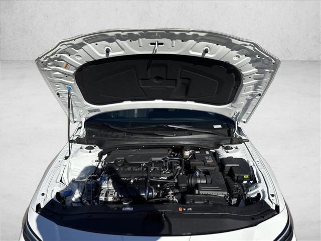 new 2025 Hyundai Elantra car, priced at $23,398