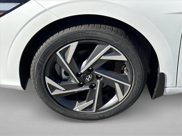 new 2025 Hyundai Elantra car, priced at $23,398