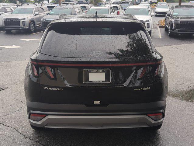 new 2025 Hyundai TUCSON Hybrid car, priced at $37,753