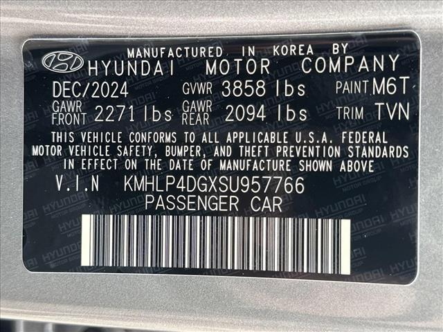 used 2025 Hyundai Elantra car, priced at $24,797