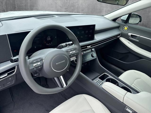 new 2025 Hyundai Sonata car, priced at $29,279