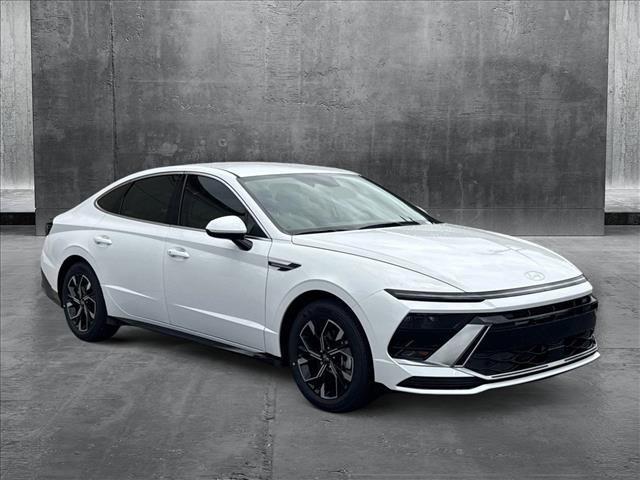 new 2025 Hyundai Sonata car, priced at $29,279