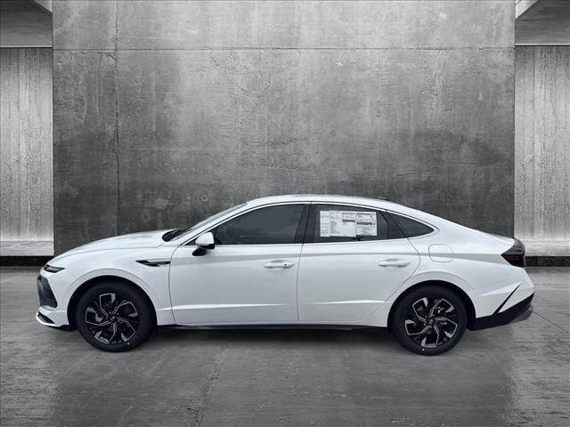 new 2025 Hyundai Sonata car, priced at $29,279