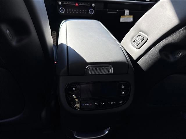 new 2026 Hyundai IONIQ 9 car, priced at $78,185