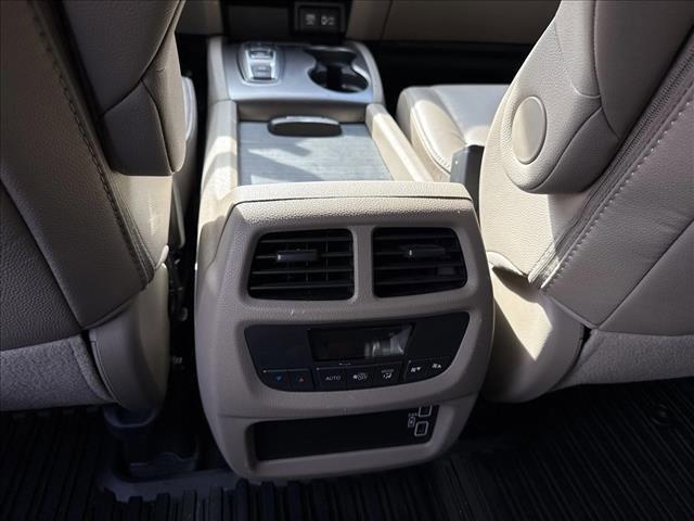 used 2022 Honda Pilot car, priced at $28,498