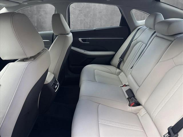 new 2025 Hyundai Sonata Hybrid car, priced at $38,759