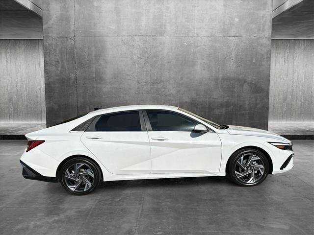 new 2024 Hyundai Elantra car, priced at $28,999