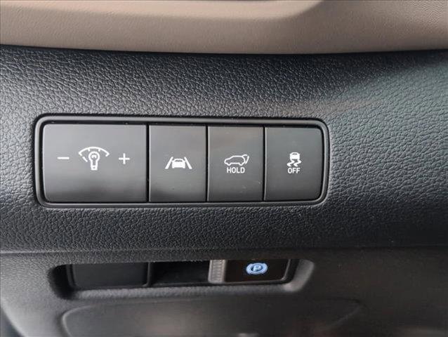 used 2023 Hyundai Santa Fe car, priced at $22,498