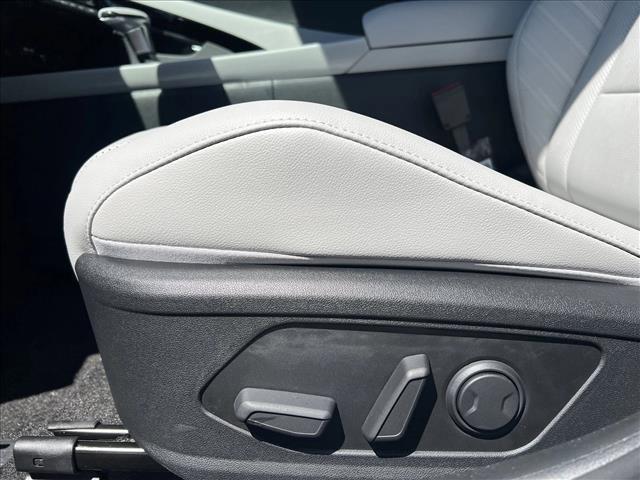 new 2025 Hyundai ELANTRA HEV car, priced at $28,499