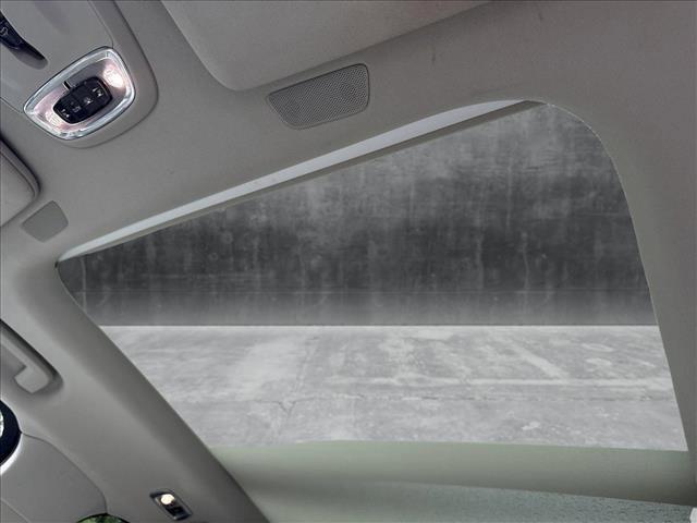 used 2022 Volvo XC90 car, priced at $33,997