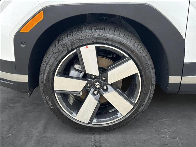 new 2025 Hyundai Santa Fe car, priced at $43,639