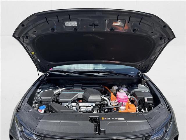new 2025 Hyundai TUCSON Hybrid car, priced at $37,498