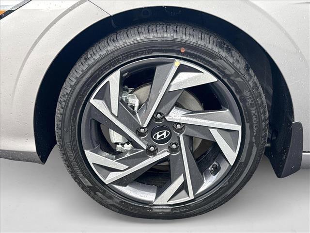 new 2025 Hyundai ELANTRA HEV car, priced at $26,298