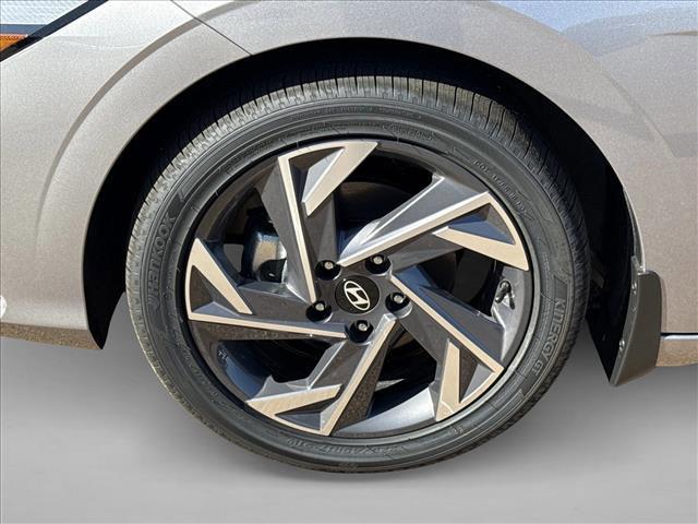 new 2025 Hyundai Elantra car, priced at $24,482