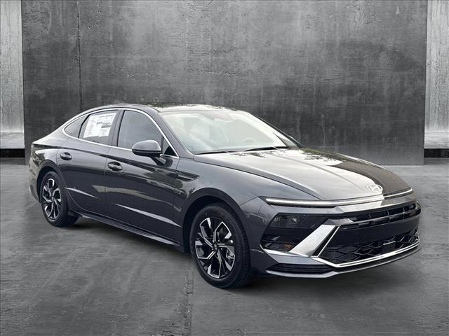 new 2025 Hyundai Sonata car, priced at $28,779