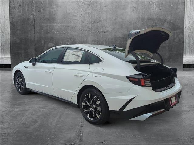 new 2025 Hyundai Sonata car, priced at $29,429