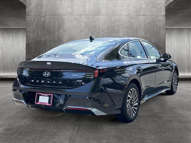 new 2025 Hyundai Sonata Hybrid car, priced at $38,370