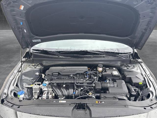 new 2025 Hyundai Elantra car, priced at $27,829