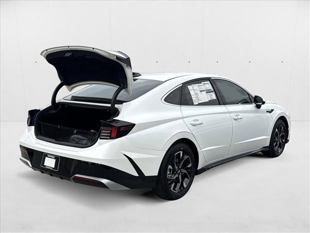 new 2025 Hyundai Sonata car, priced at $26,999