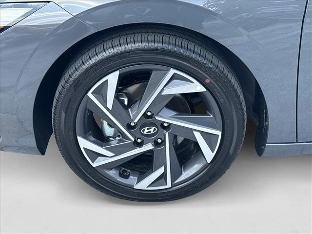 new 2025 Hyundai Elantra car, priced at $25,799