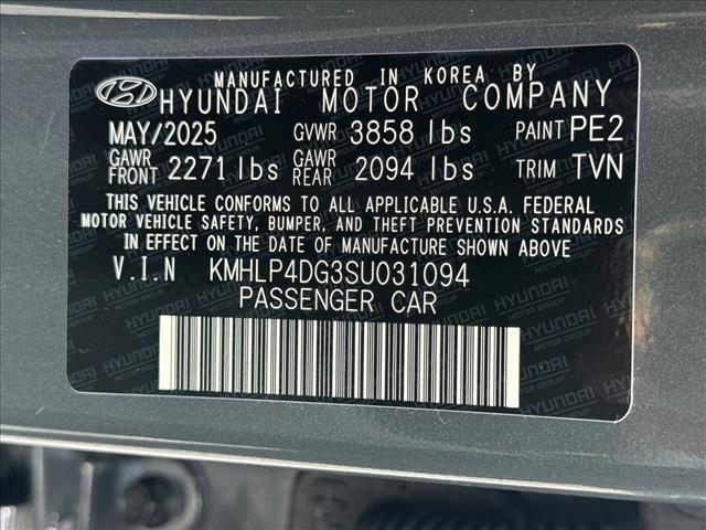 new 2025 Hyundai Elantra car, priced at $25,799