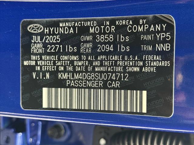 new 2025 Hyundai Elantra car, priced at $24,482