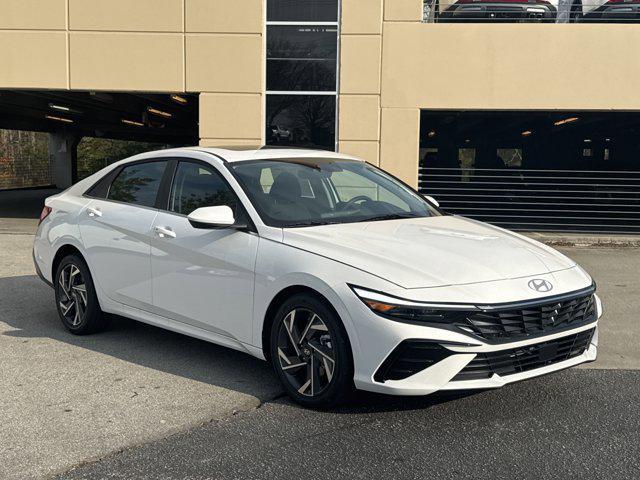 new 2025 Hyundai Elantra car, priced at $26,019