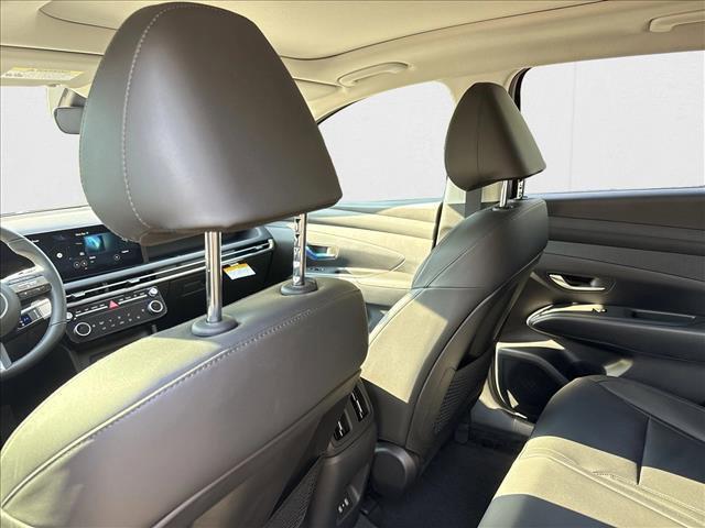 new 2025 Hyundai TUCSON Hybrid car, priced at $36,398