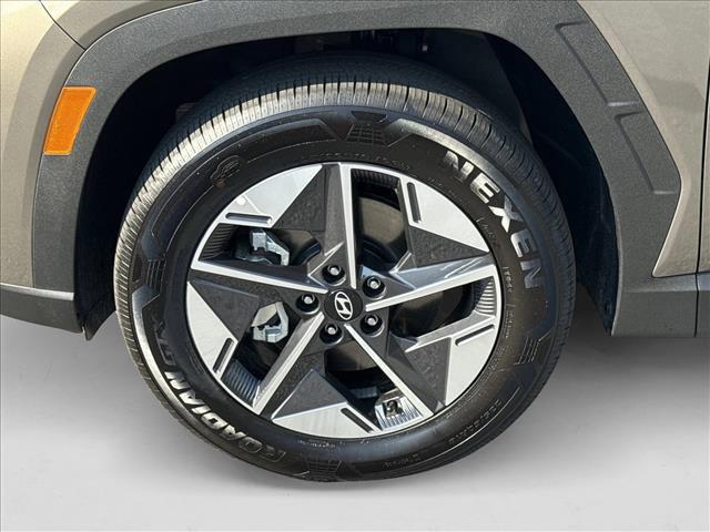 new 2025 Hyundai TUCSON Hybrid car, priced at $36,398