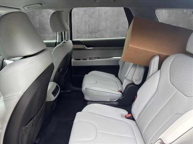new 2025 Hyundai Palisade car, priced at $41,001