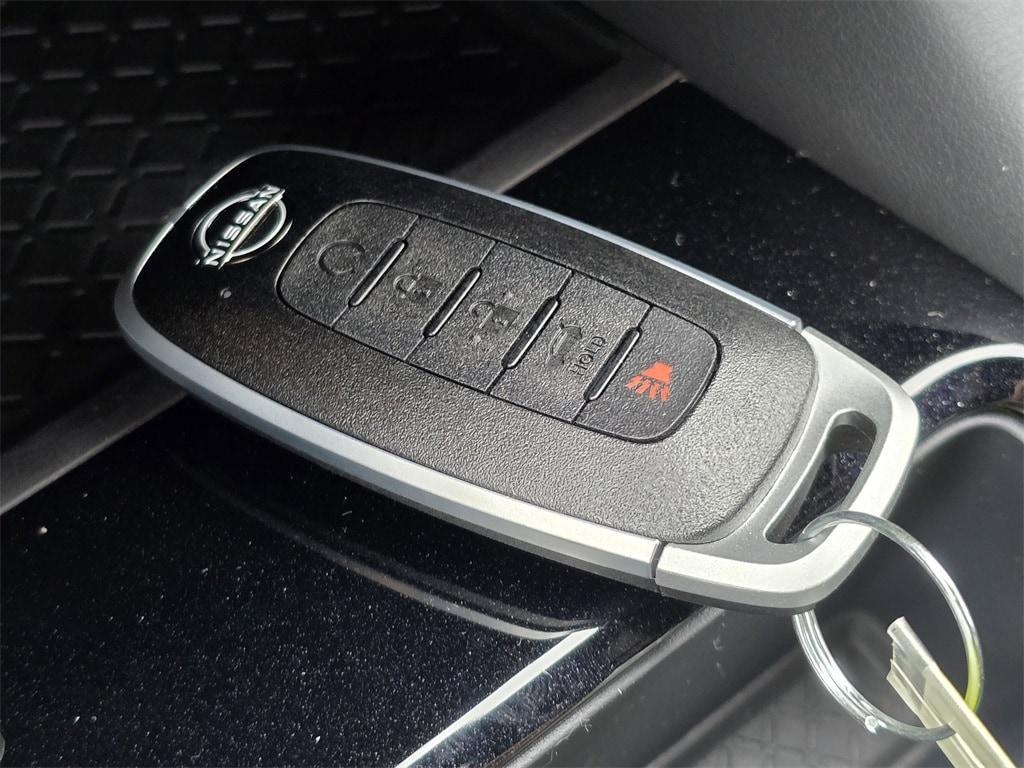 new 2025 Nissan Pathfinder car, priced at $45,500
