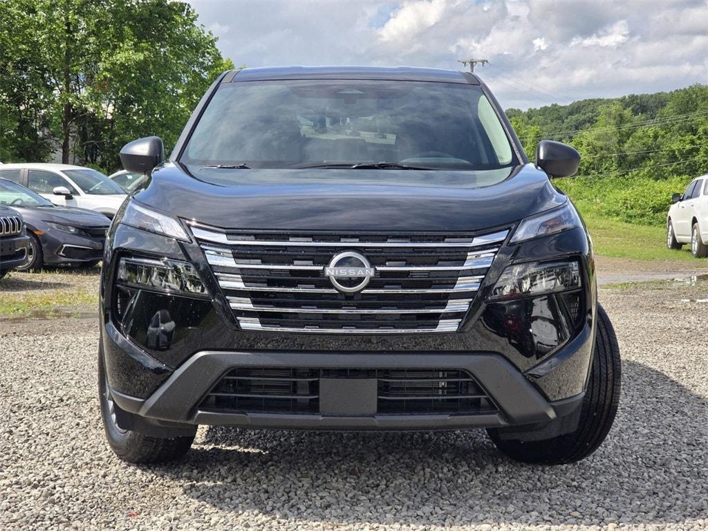 new 2025 Nissan Rogue car, priced at $31,000