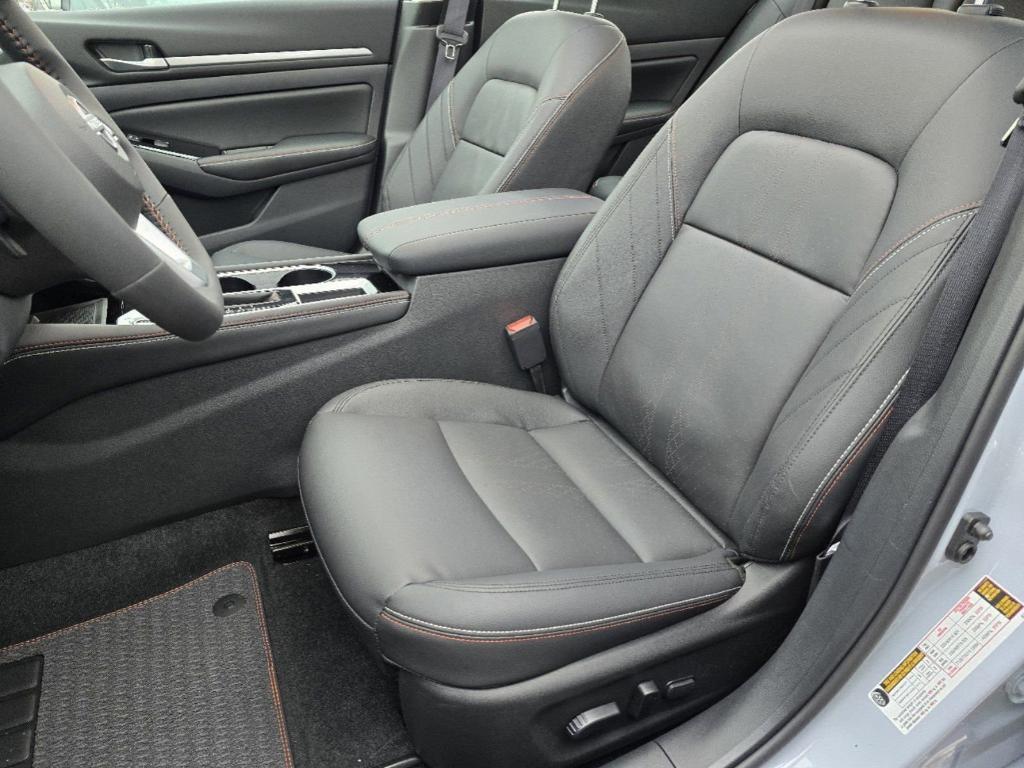 new 2025 Nissan Altima car, priced at $32,200