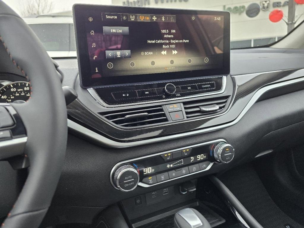 new 2025 Nissan Altima car, priced at $32,200