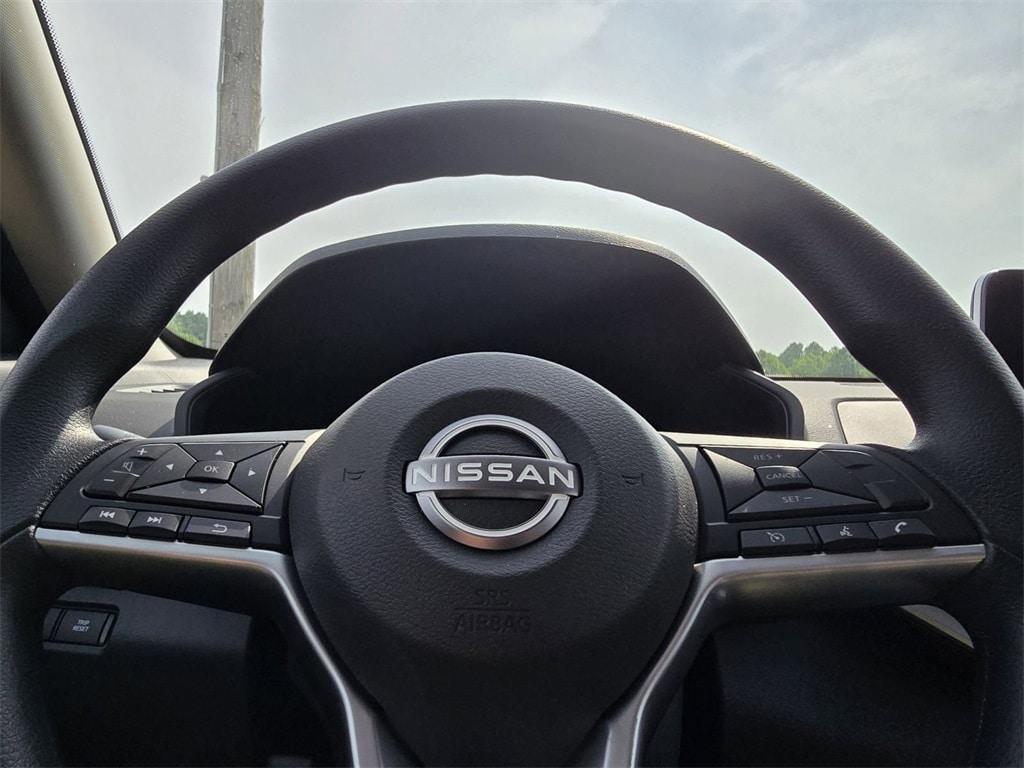 new 2025 Nissan Altima car, priced at $30,265