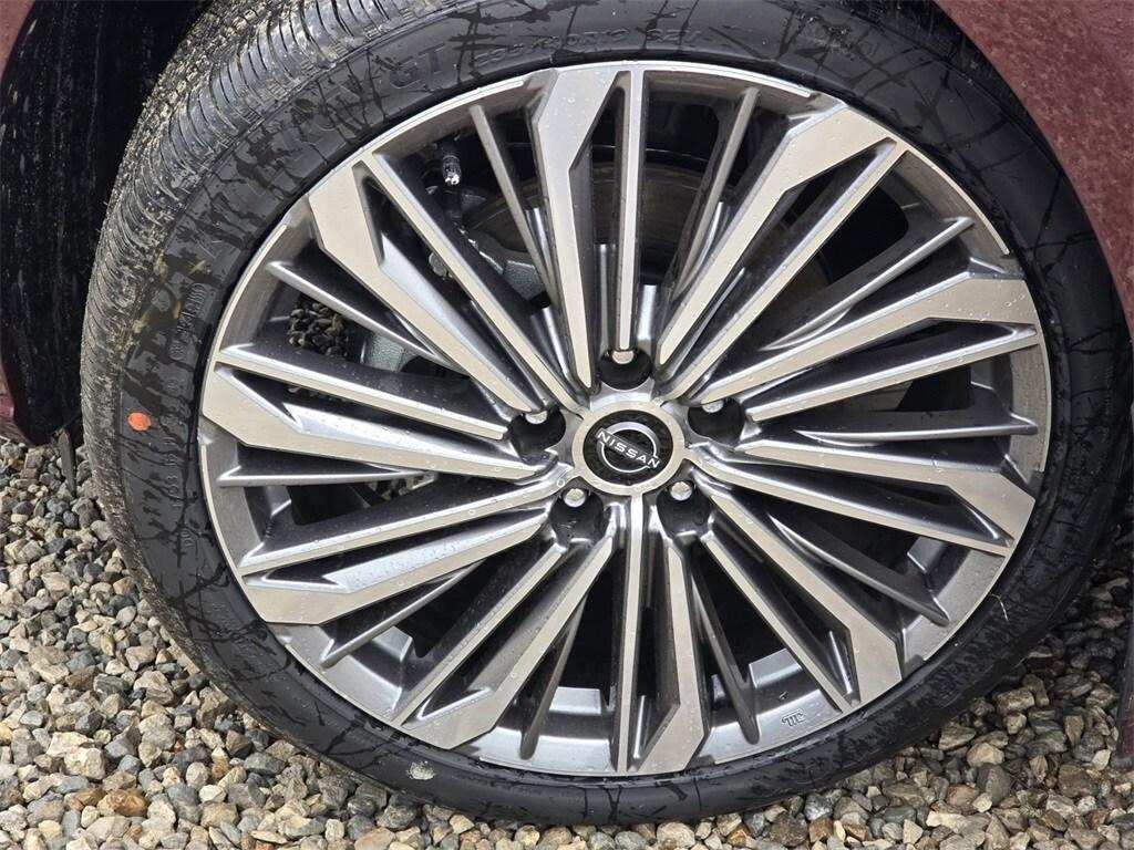 new 2025 Nissan Altima car, priced at $35,730