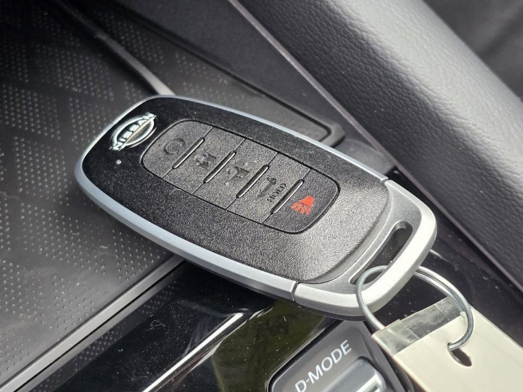 new 2025 Nissan Murano car, priced at $52,113