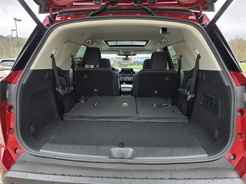 new 2025 Nissan Pathfinder car, priced at $45,870