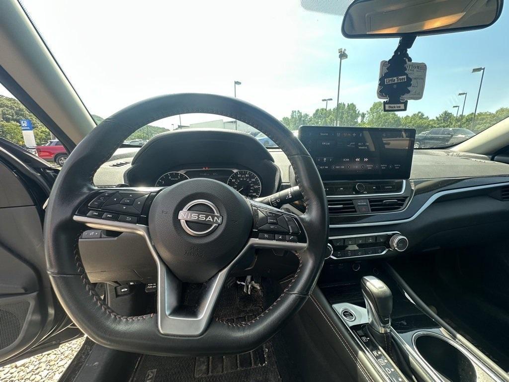 used 2023 Nissan Altima car, priced at $22,400
