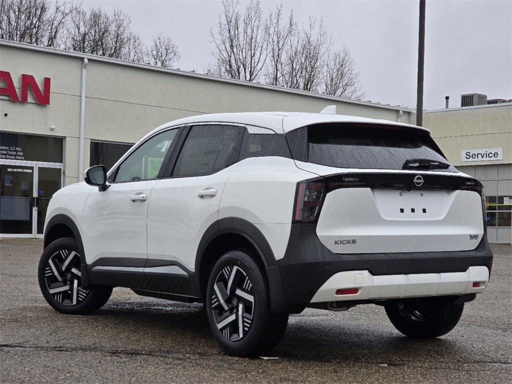 new 2025 Nissan Kicks car, priced at $27,255