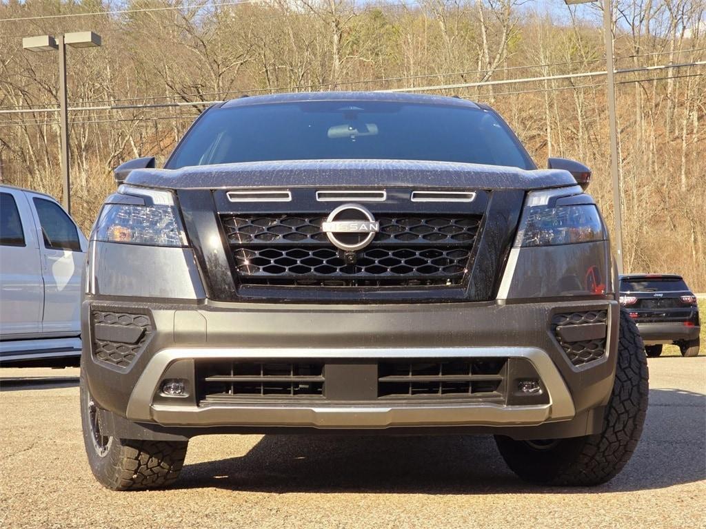 new 2025 Nissan Pathfinder car, priced at $46,175