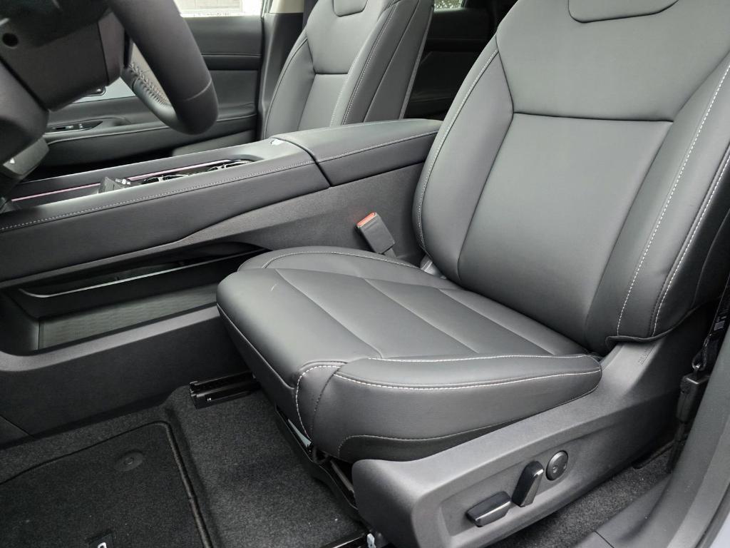 new 2025 Nissan Murano car, priced at $52,260