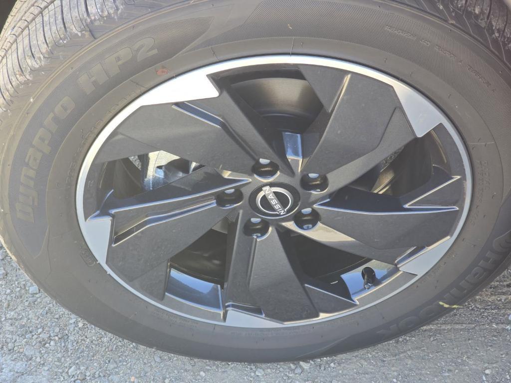 new 2026 Nissan Rogue car, priced at $33,480