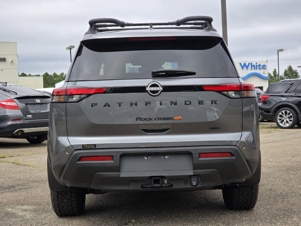new 2025 Nissan Pathfinder car, priced at $40,995